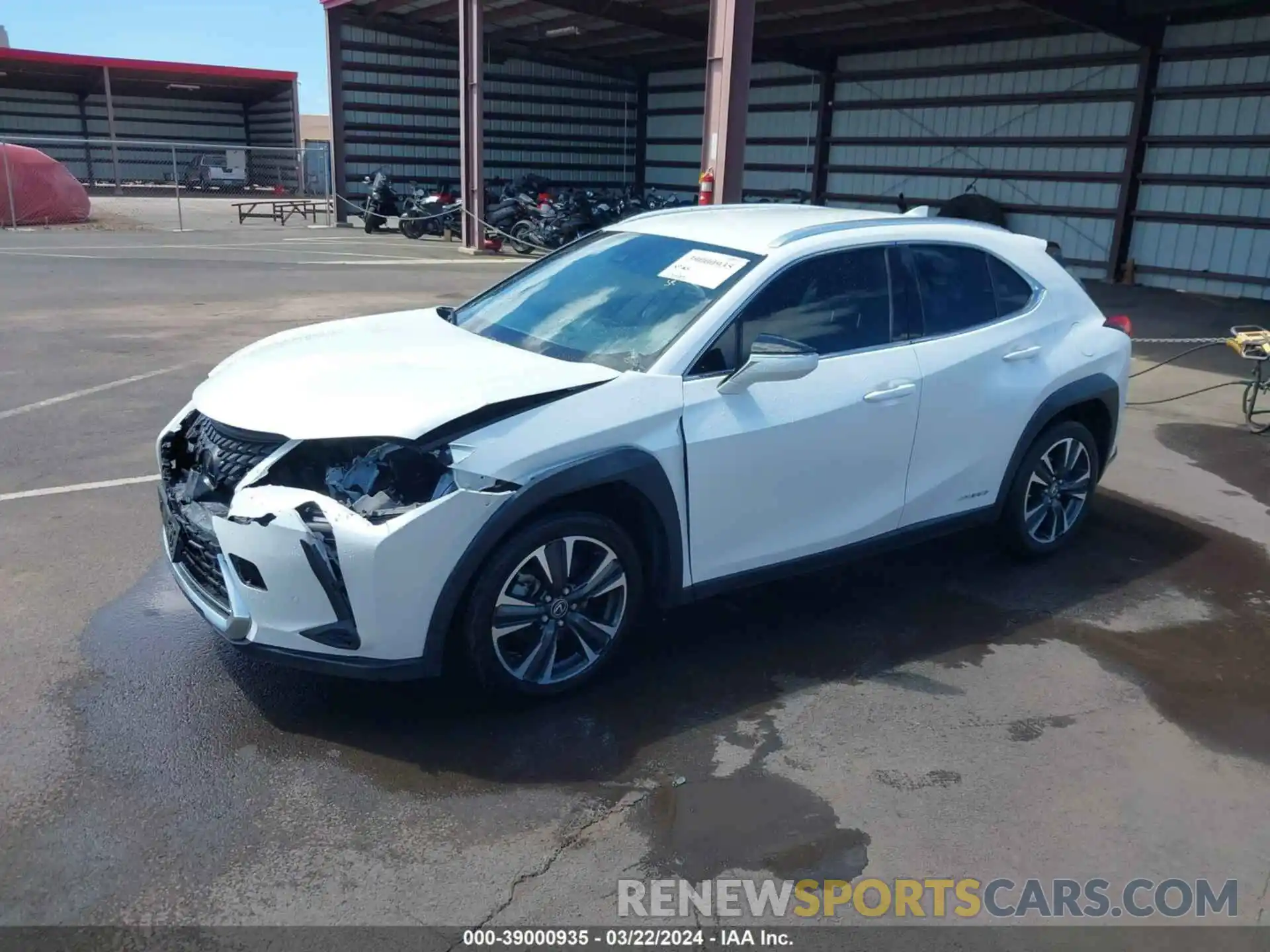 2 Фотография поврежденного автомобиля JTHY6JBH0K2024511 LEXUS UX 250H 2019