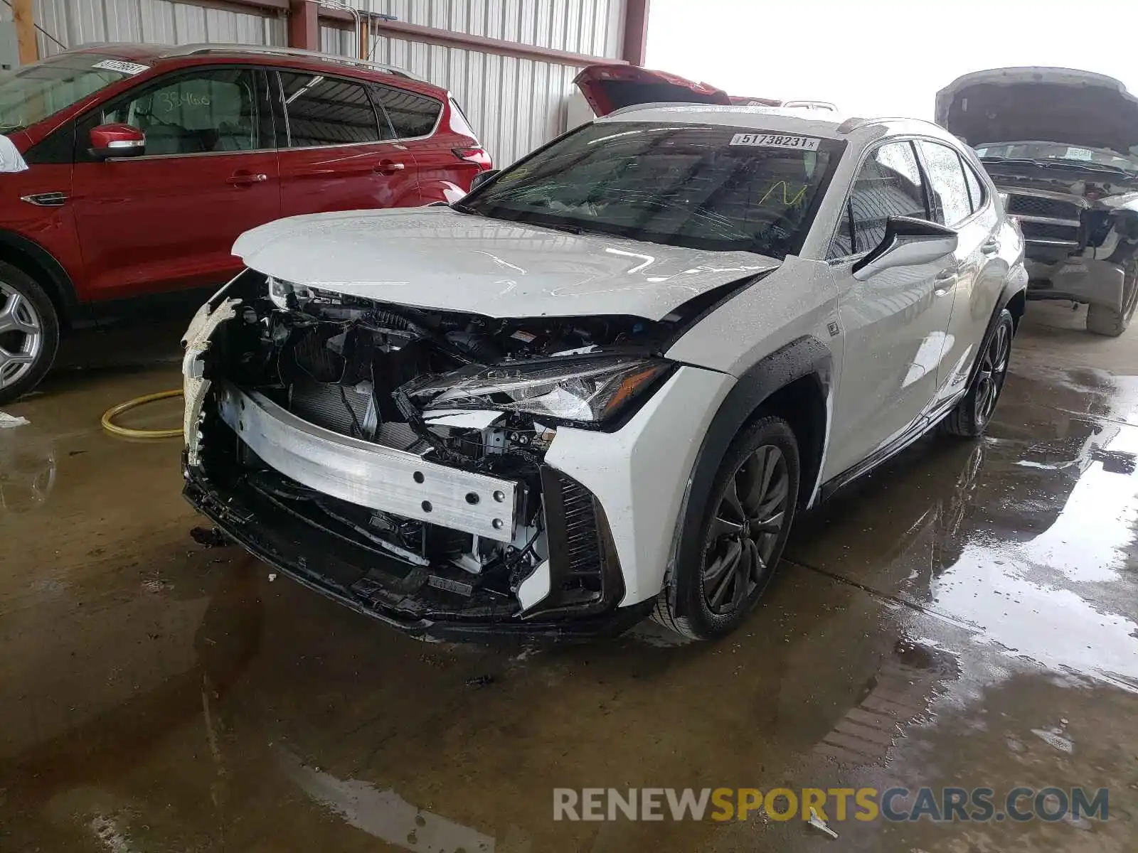 2 Фотография поврежденного автомобиля JTHE9JBH1L2034203 LEXUS UX 250H 2020