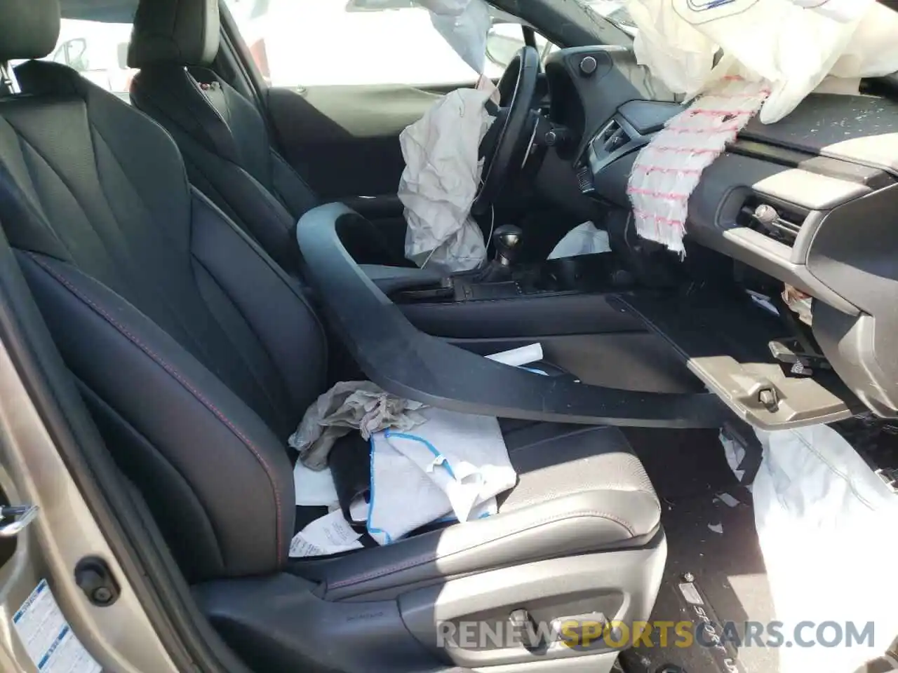 5 Photograph of a damaged car JTHE9JBH1L2036436 LEXUS UX 250H 2020