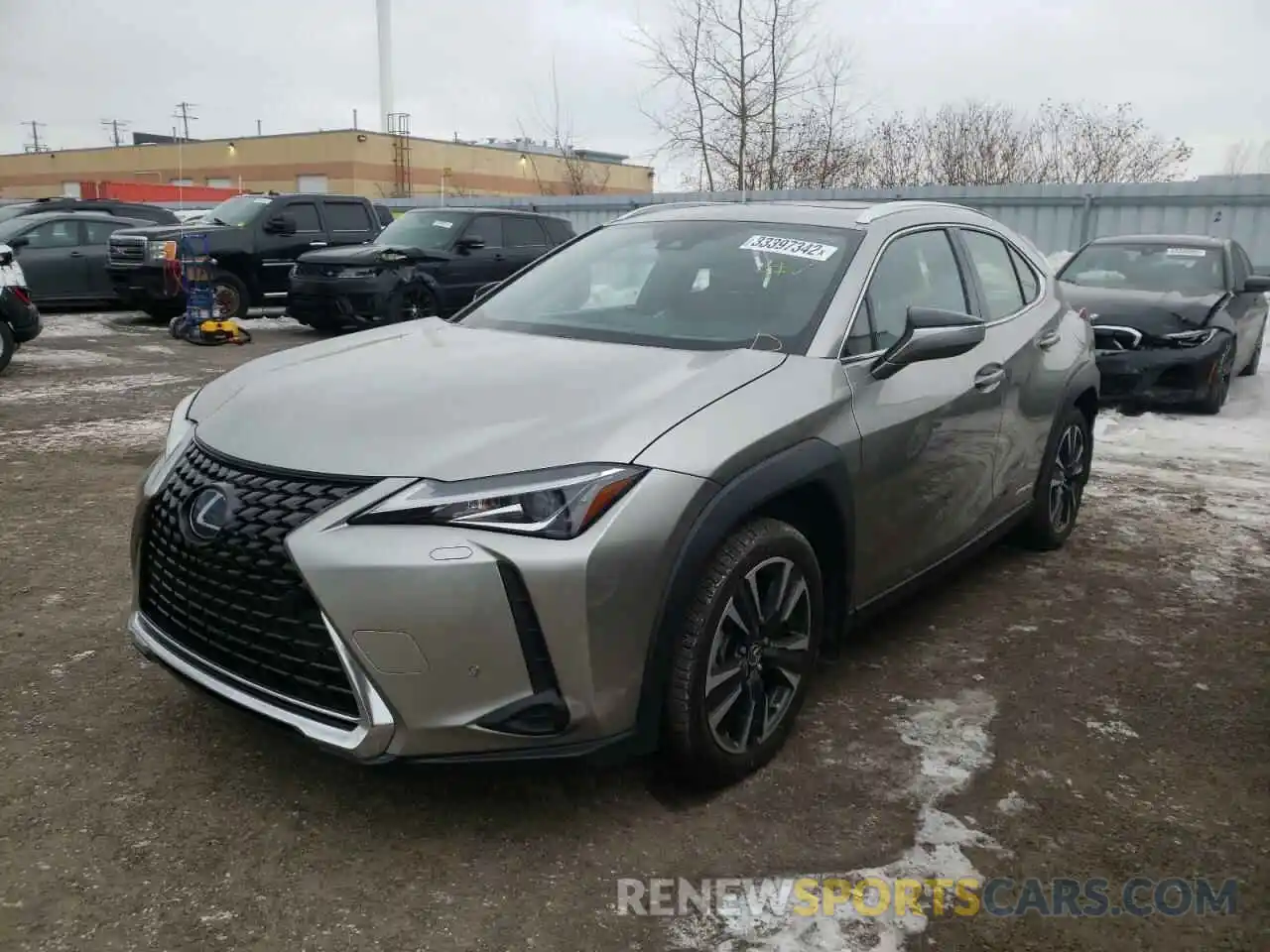 2 Фотография поврежденного автомобиля JTHL9JBH0L2034278 LEXUS UX 250H 2020