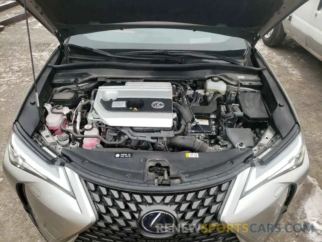 7 Фотография поврежденного автомобиля JTHL9JBH0L2034278 LEXUS UX 250H 2020