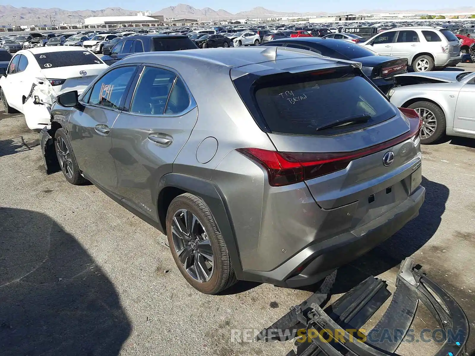 3 Photograph of a damaged car JTHL9JBH8L2027224 LEXUS UX 250H 2020