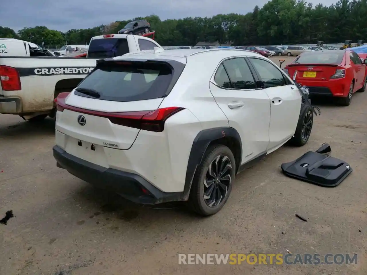 4 Photograph of a damaged car JTHP9JBH0L2031771 LEXUS UX 250H 2020