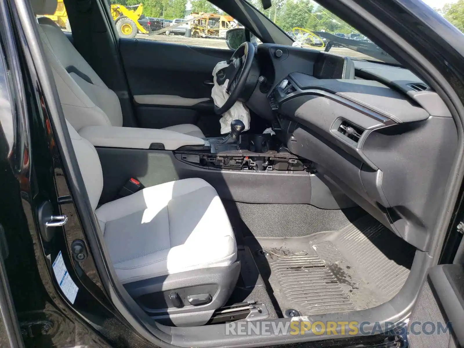 5 Фотография поврежденного автомобиля JTHP9JBH1L2020875 LEXUS UX 250H 2020