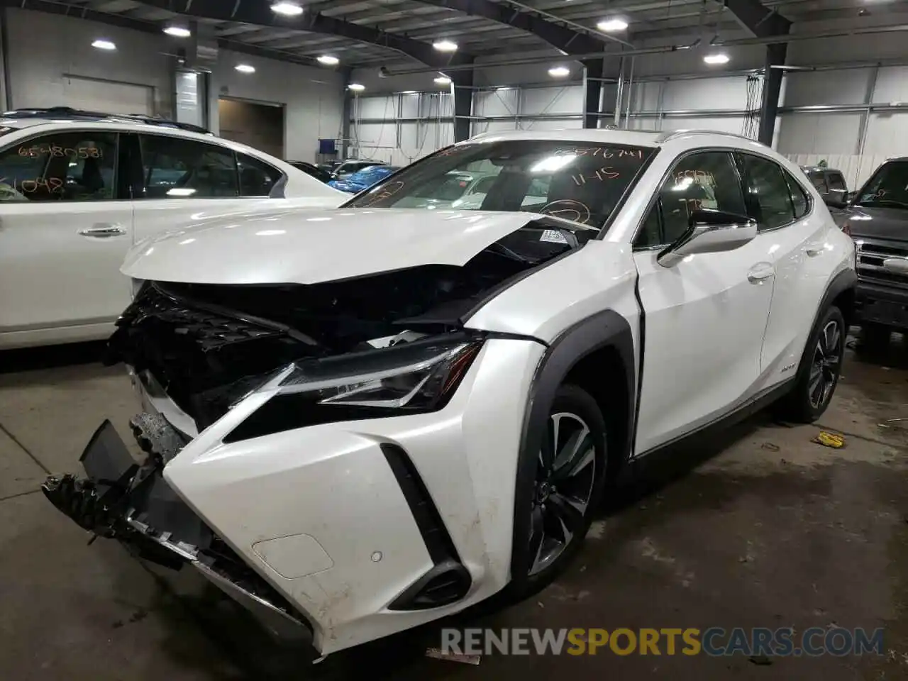 2 Фотография поврежденного автомобиля JTHP9JBH2L2032288 LEXUS UX 250H 2020