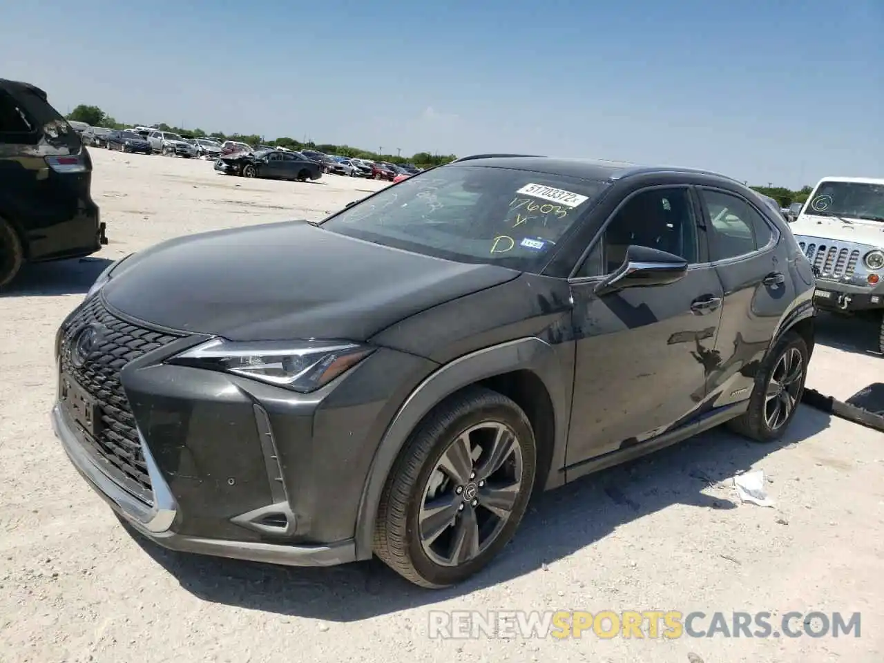 2 Фотография поврежденного автомобиля JTHP9JBH2L2032419 LEXUS UX 250H 2020