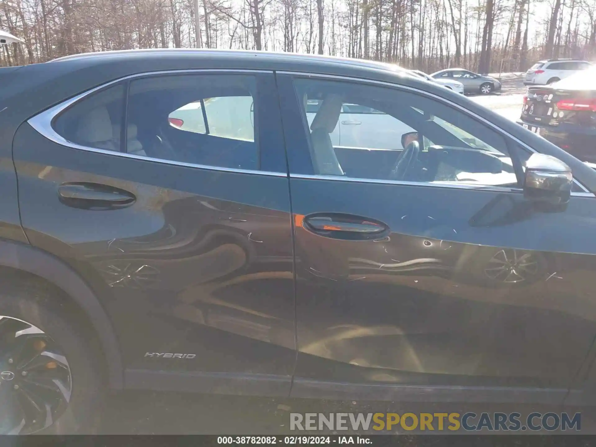 13 Photograph of a damaged car JTHP9JBH3L2023292 LEXUS UX 250H 2020