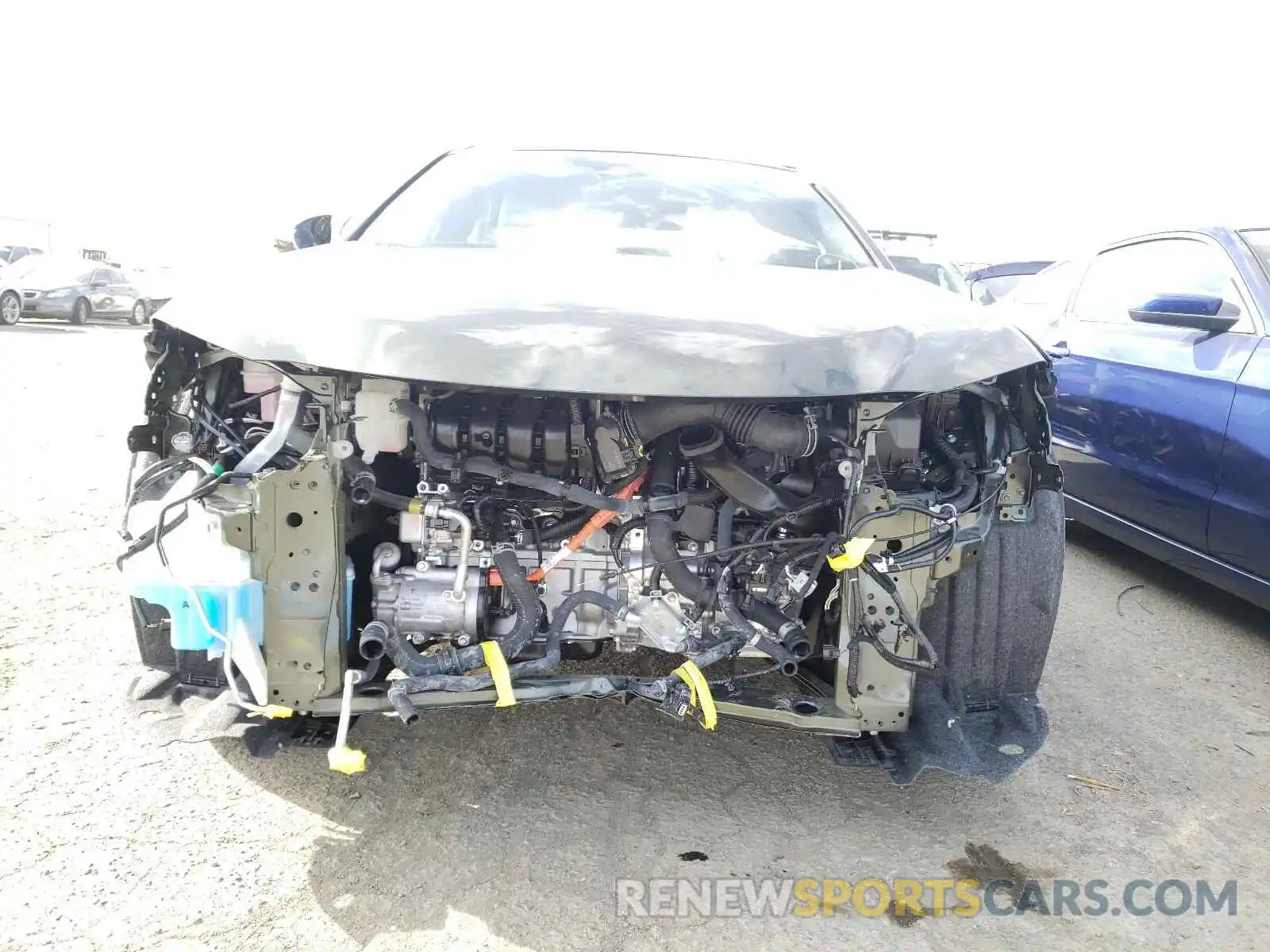 9 Фотография поврежденного автомобиля JTHP9JBH3L2027262 LEXUS UX 250H 2020