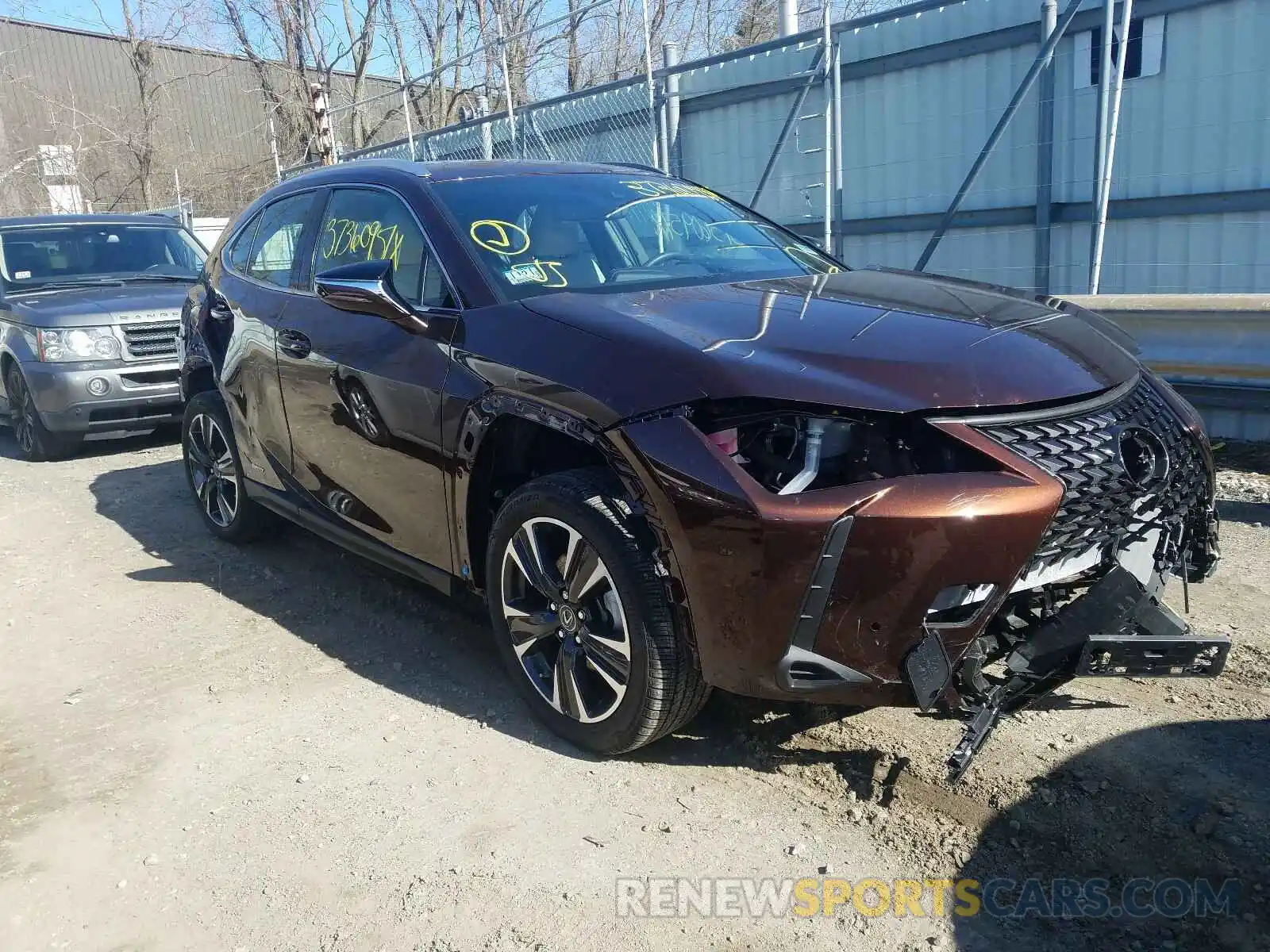 1 Фотография поврежденного автомобиля JTHP9JBH4L2033605 LEXUS UX 250H 2020