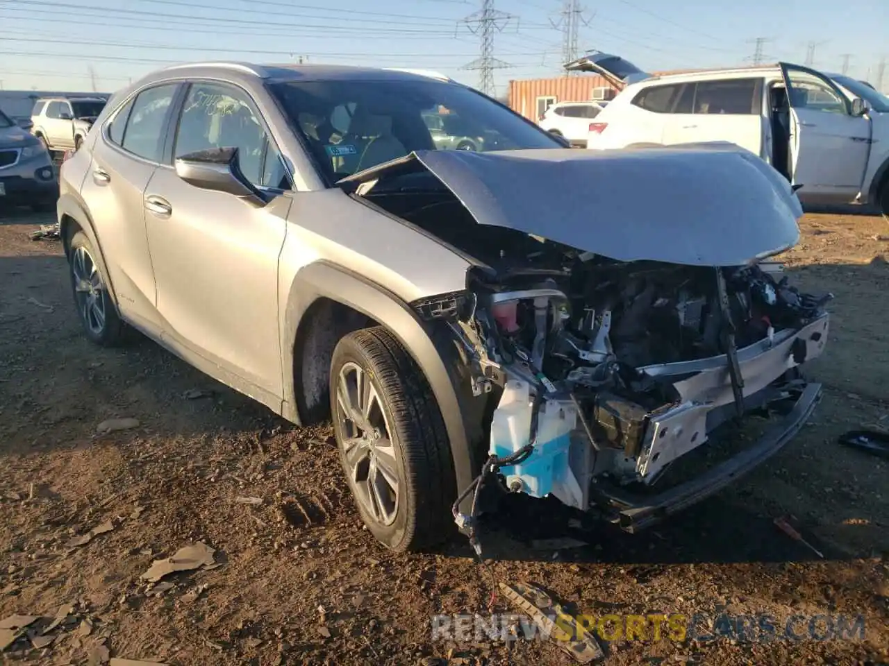 1 Фотография поврежденного автомобиля JTHP9JBH5L2031328 LEXUS UX 250H 2020