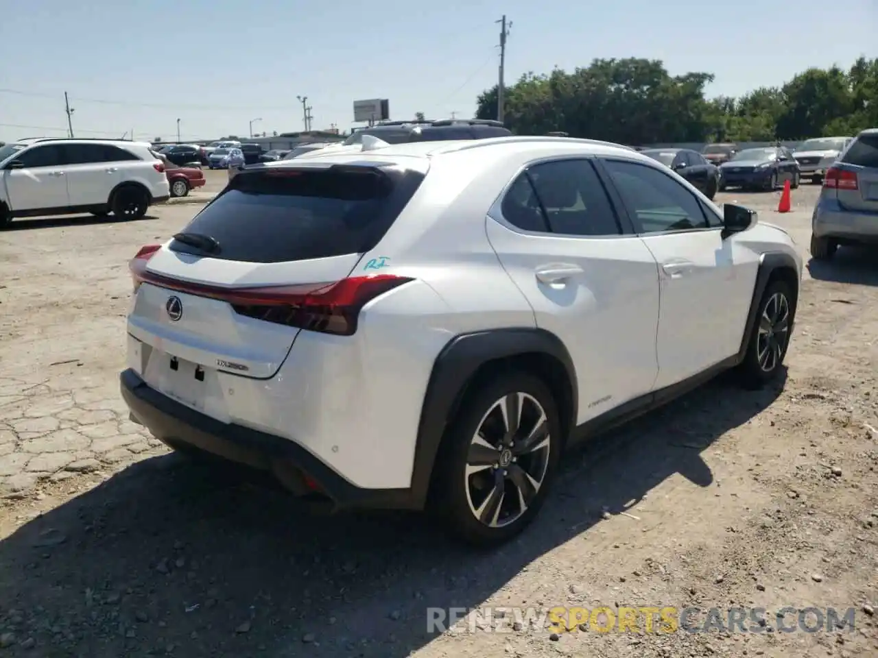 4 Фотография поврежденного автомобиля JTHP9JBH5L2034259 LEXUS UX 250H 2020