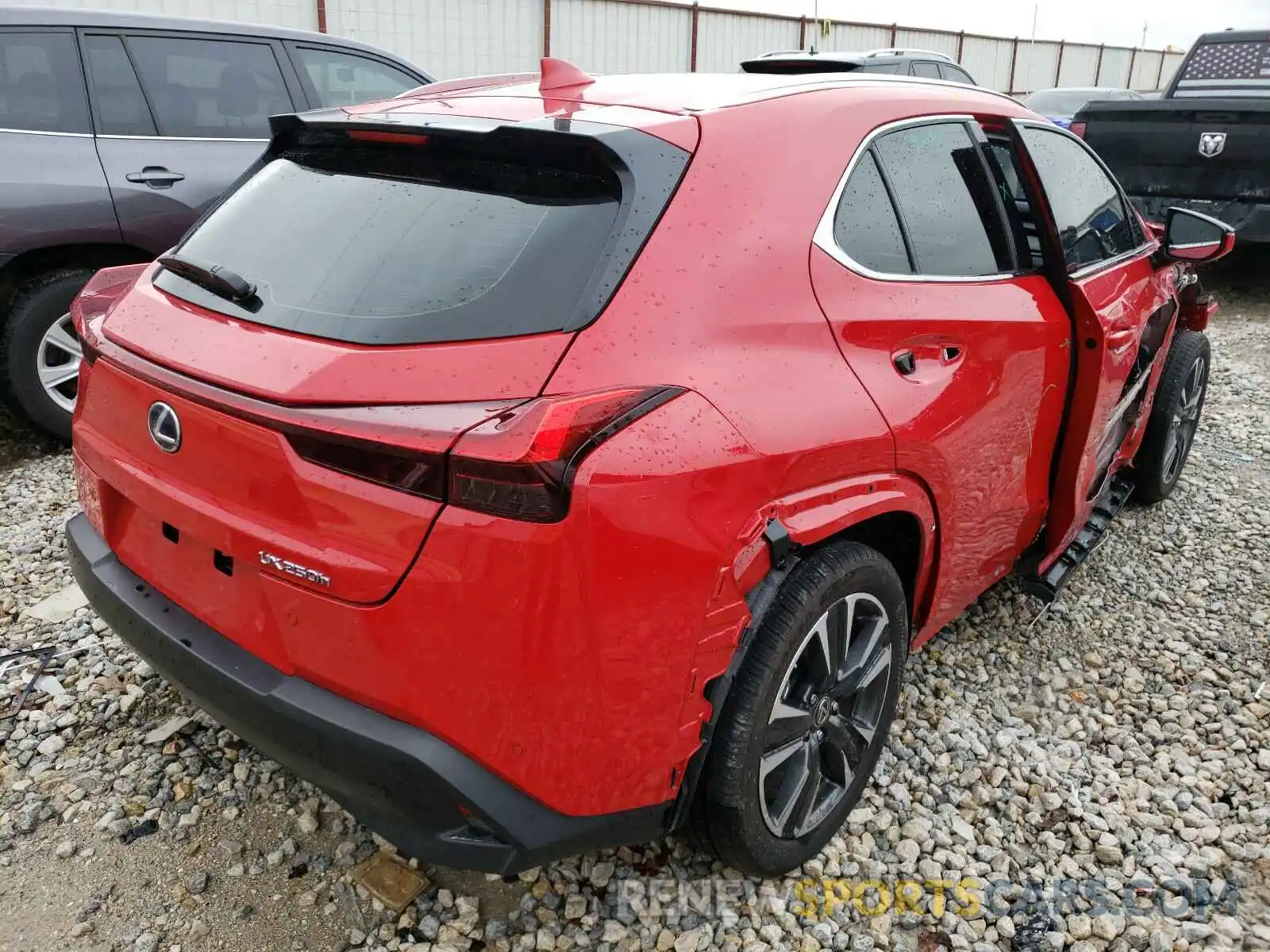 4 Фотография поврежденного автомобиля JTHP9JBH6L2024517 LEXUS UX 250H 2020