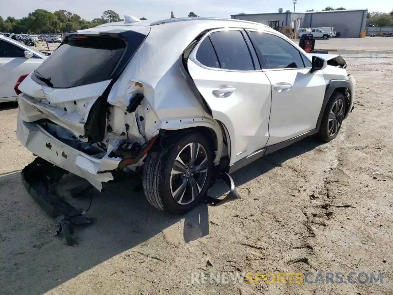 4 Photograph of a damaged car JTHP9JBH6L2026302 LEXUS UX 250H 2020