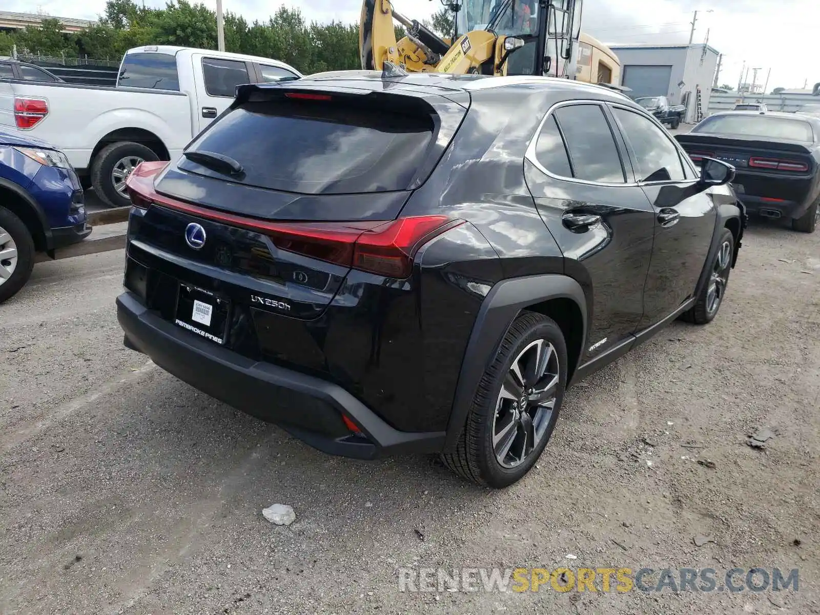 4 Фотография поврежденного автомобиля JTHP9JBH7L2032741 LEXUS UX 250H 2020