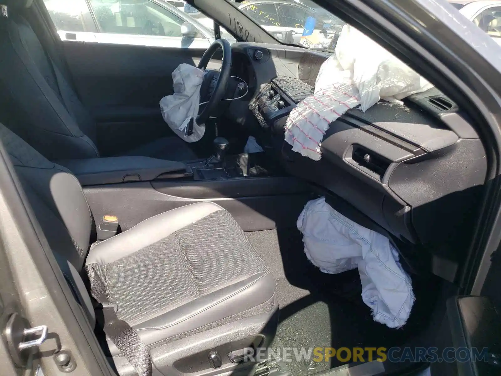 5 Photograph of a damaged car JTHP9JBH8L2020372 LEXUS UX 250H 2020