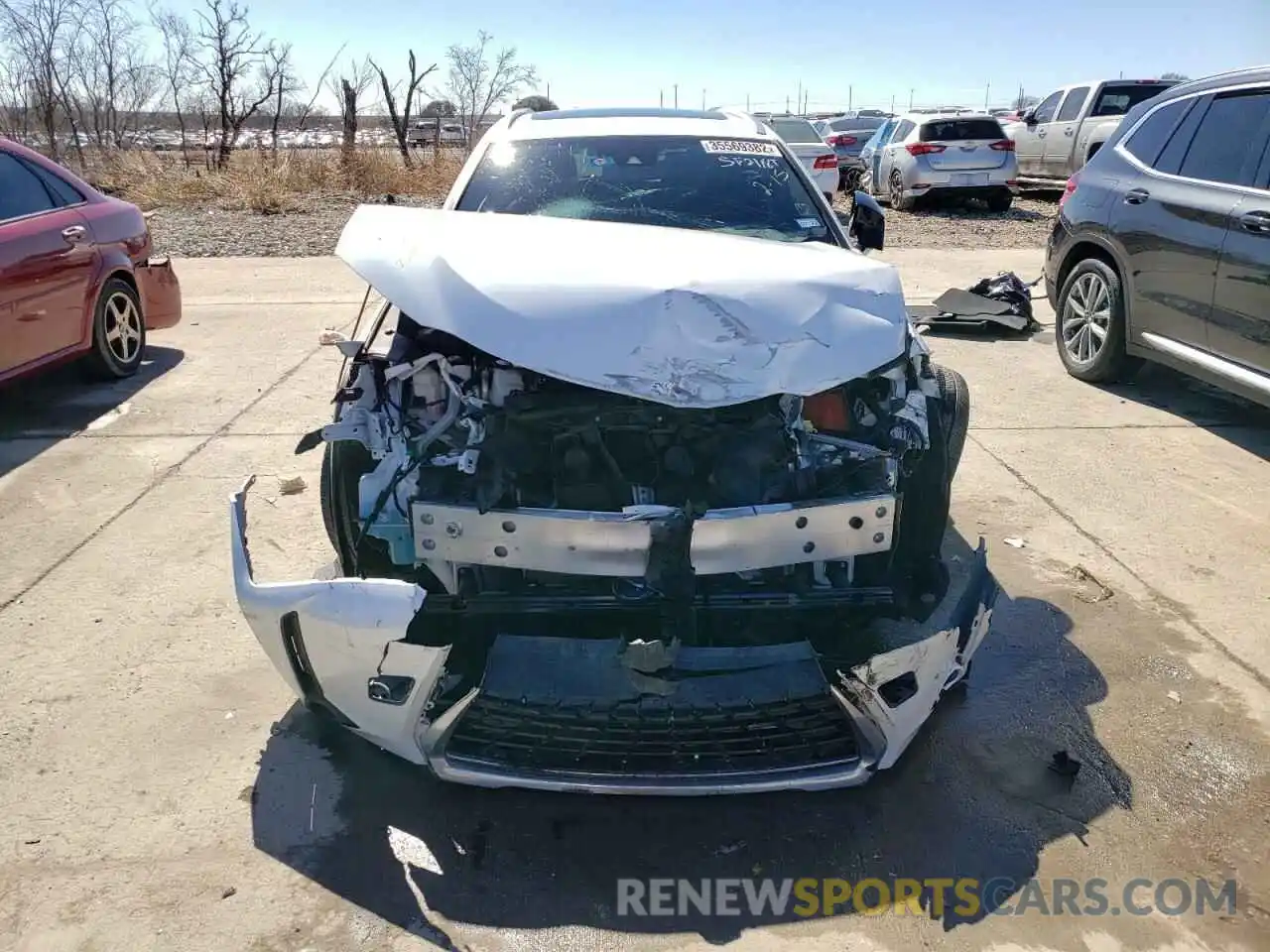 9 Photograph of a damaged car JTHP9JBH8L2022008 LEXUS UX 250H 2020