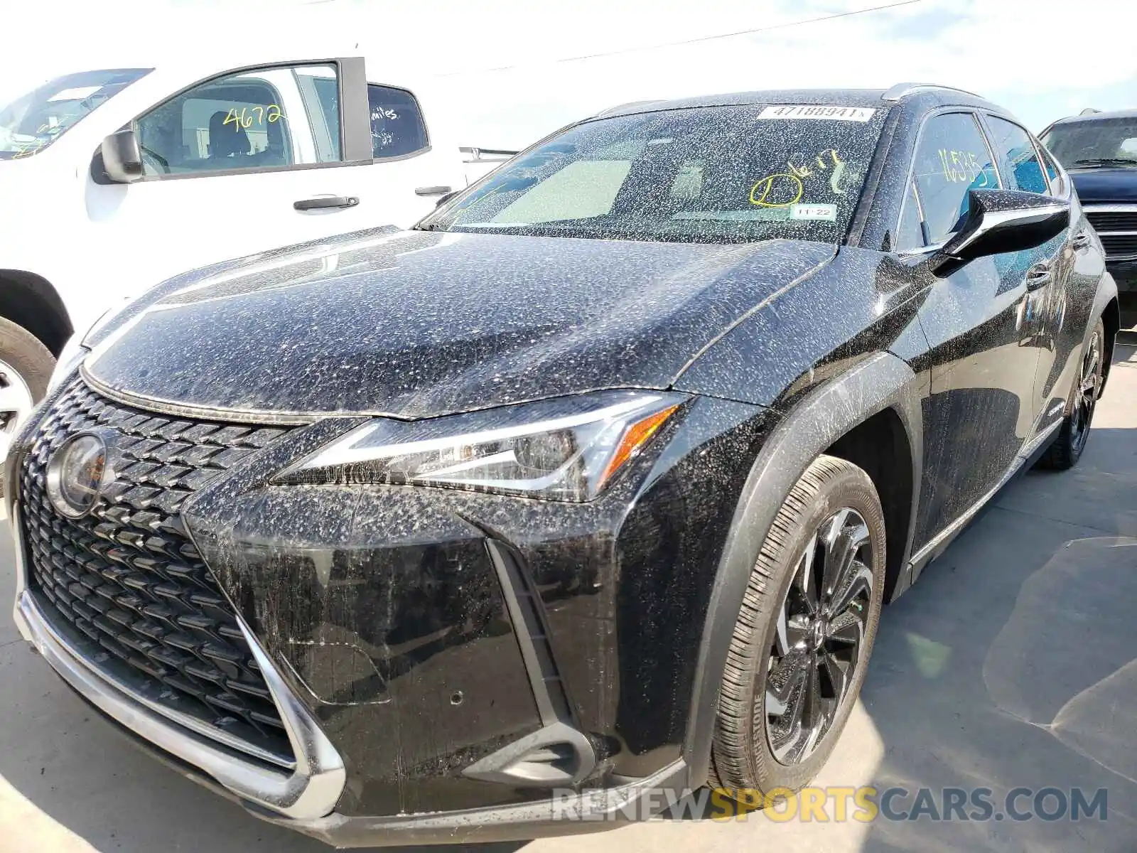 2 Фотография поврежденного автомобиля JTHP9JBHXL2027825 LEXUS UX 250H 2020