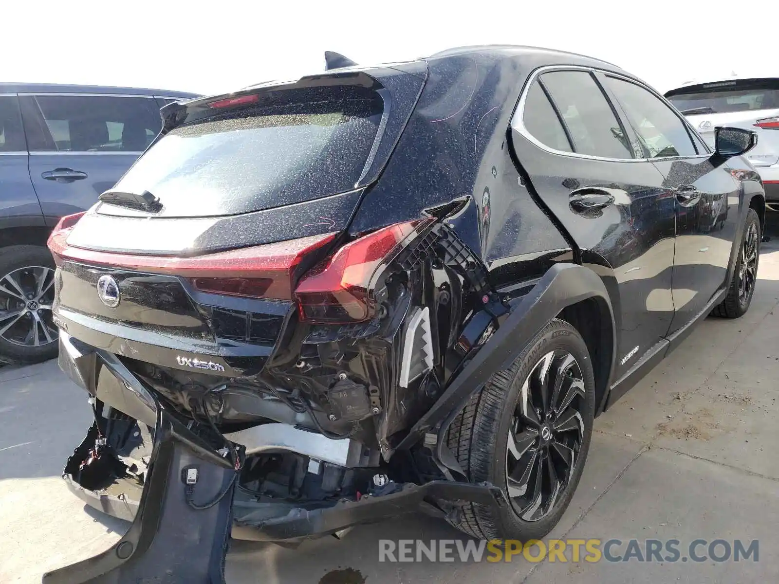 4 Фотография поврежденного автомобиля JTHP9JBHXL2027825 LEXUS UX 250H 2020