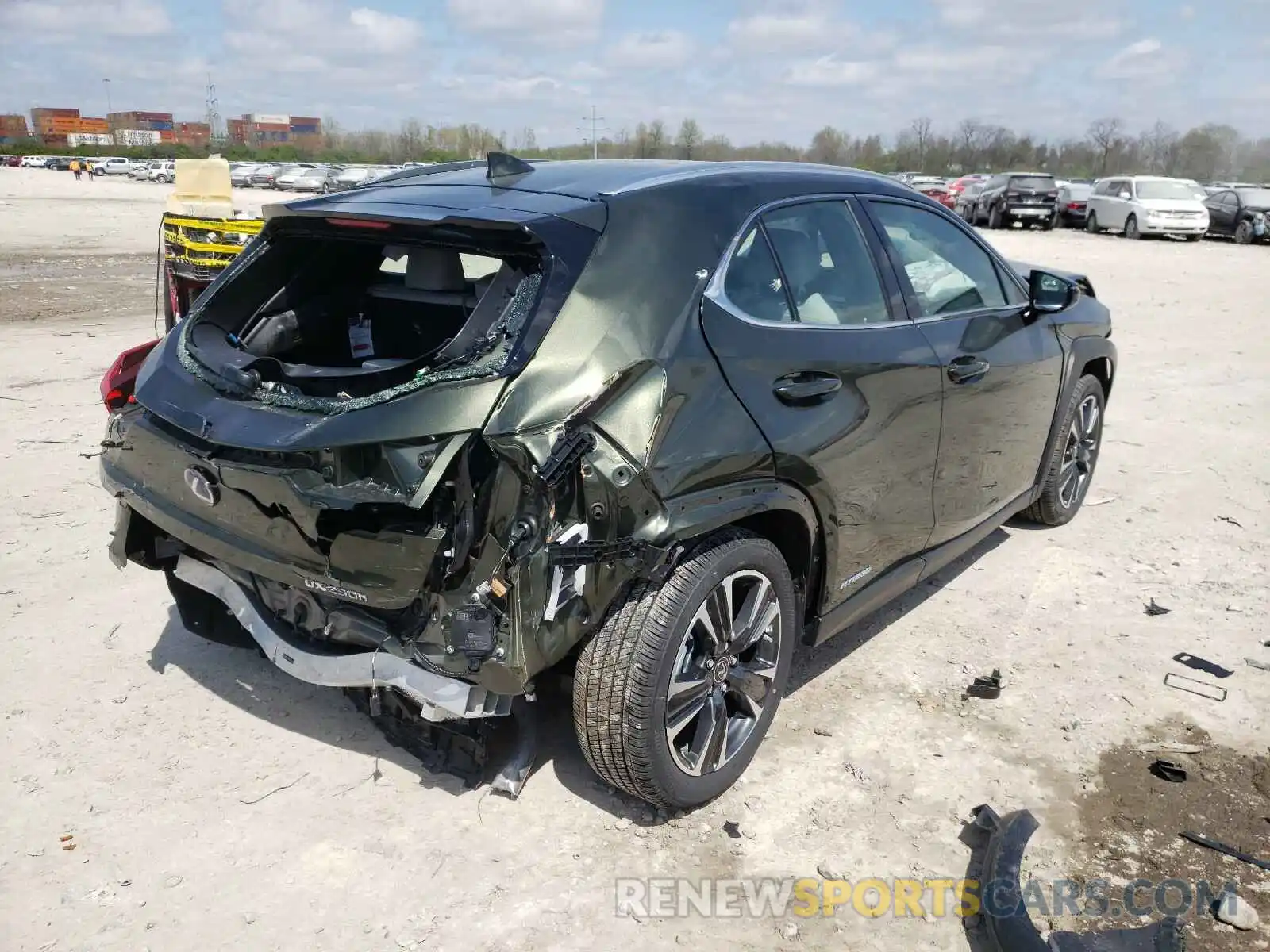 4 Фотография поврежденного автомобиля JTHP9JBHXL2033768 LEXUS UX 250H 2020