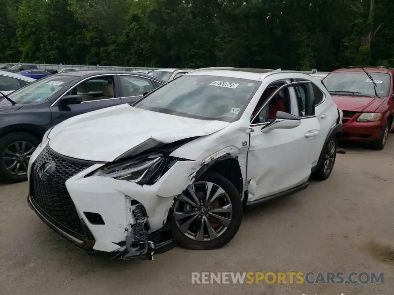 2 Фотография поврежденного автомобиля JTHR9JBH1L2031934 LEXUS UX 250H 2020