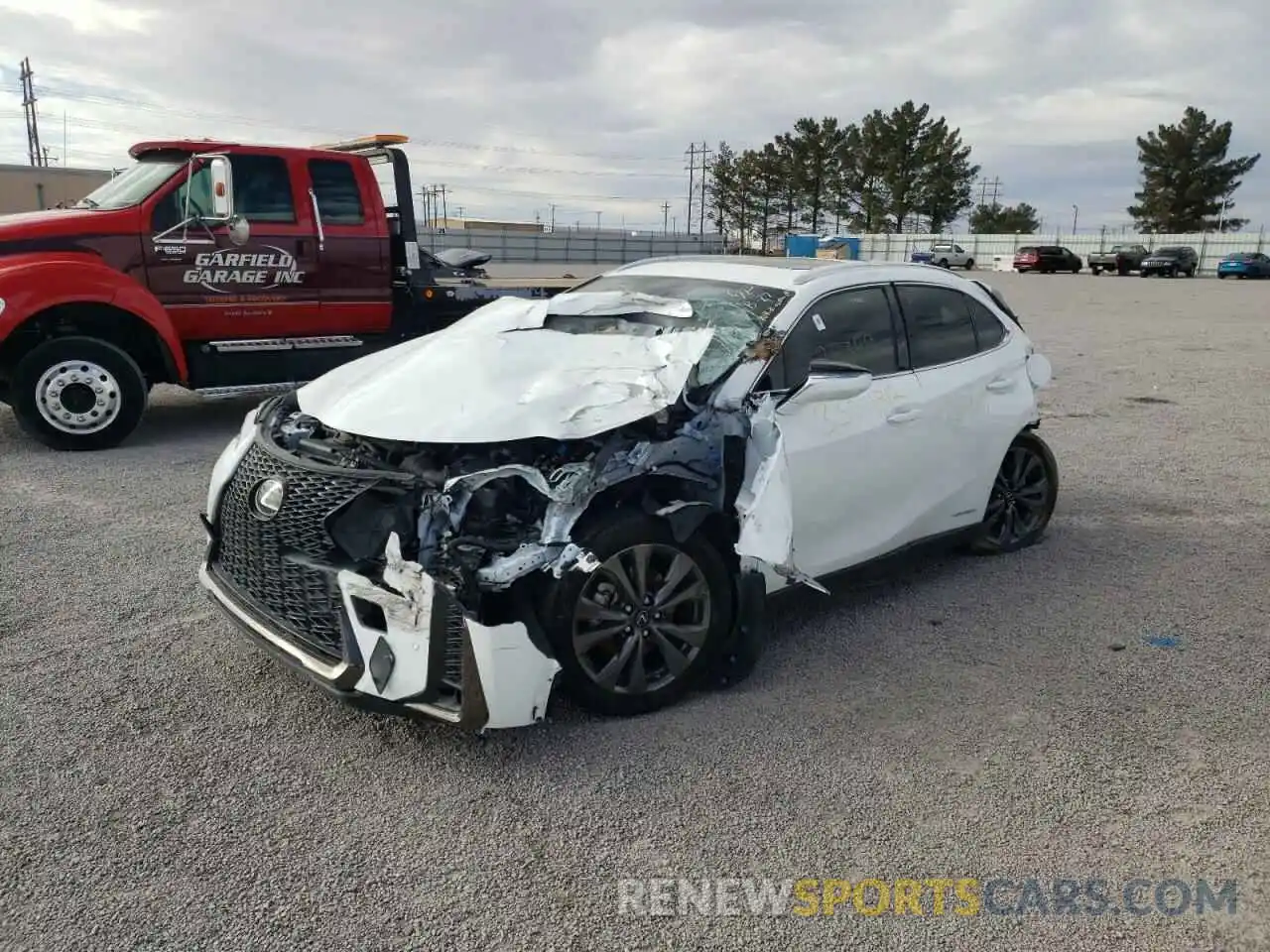 2 Фотография поврежденного автомобиля JTHR9JBH2L2025673 LEXUS UX 250H 2020