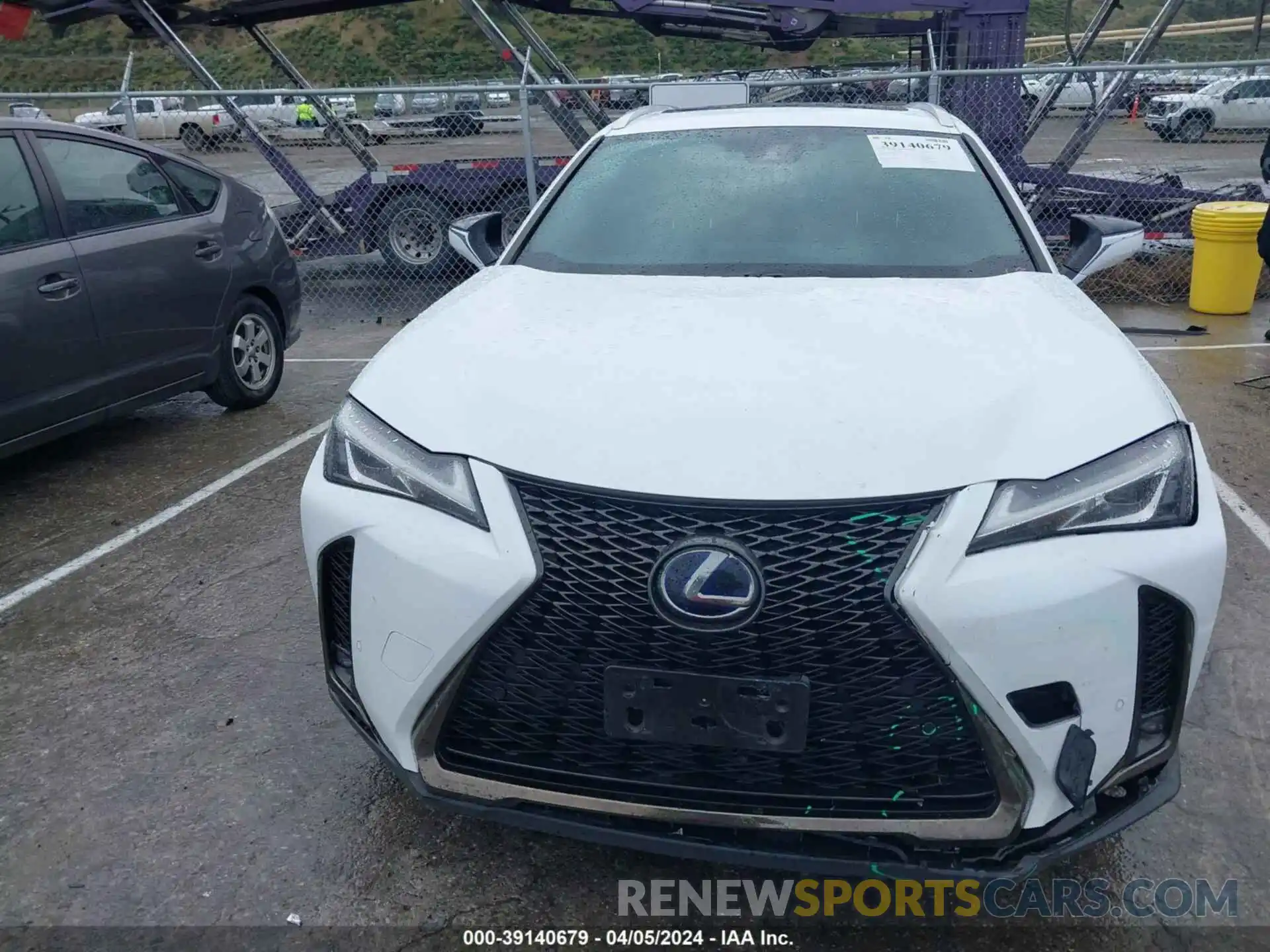 12 Фотография поврежденного автомобиля JTHR9JBH4L2025867 LEXUS UX 250H 2020