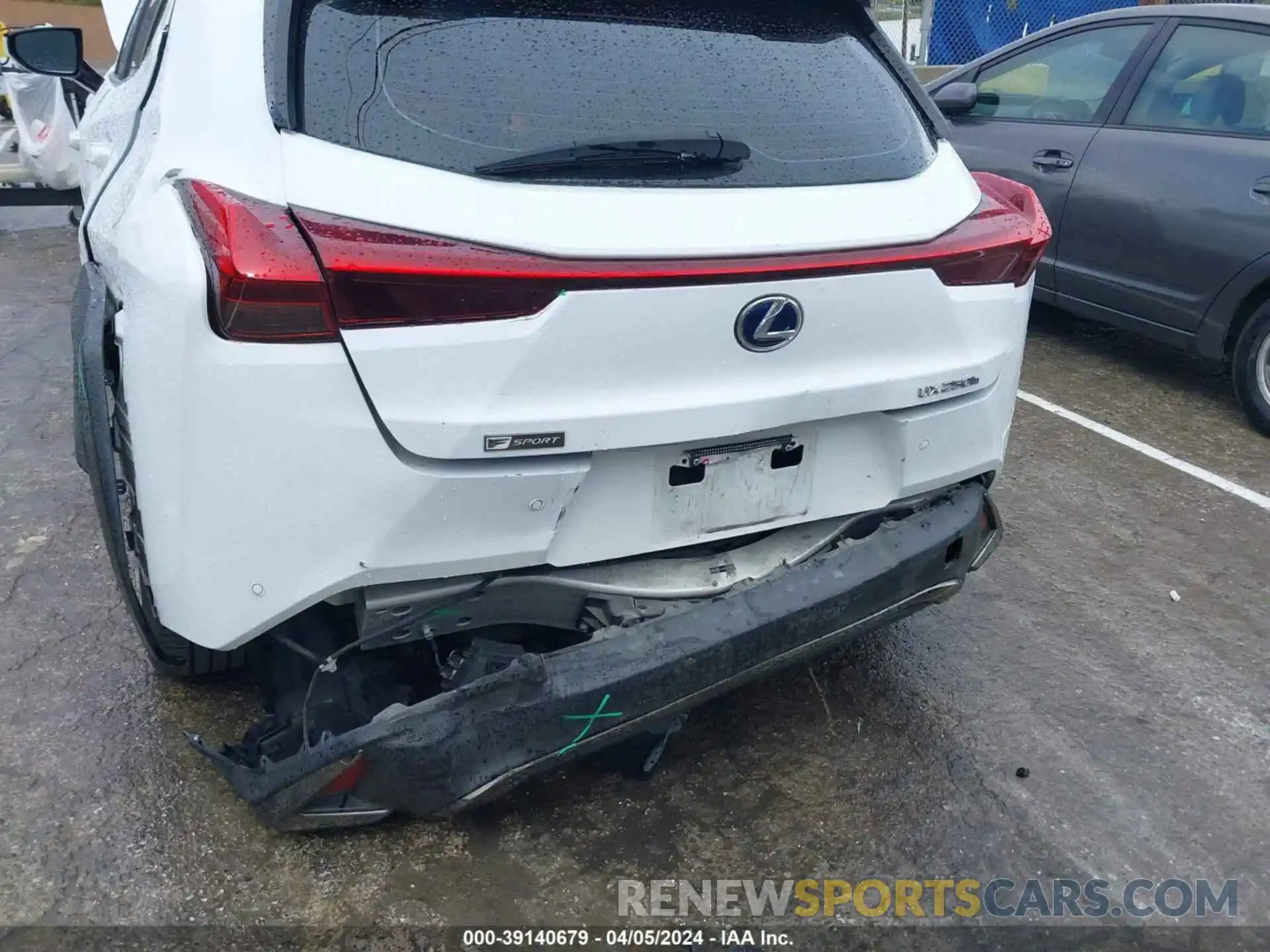 6 Photograph of a damaged car JTHR9JBH4L2025867 LEXUS UX 250H 2020