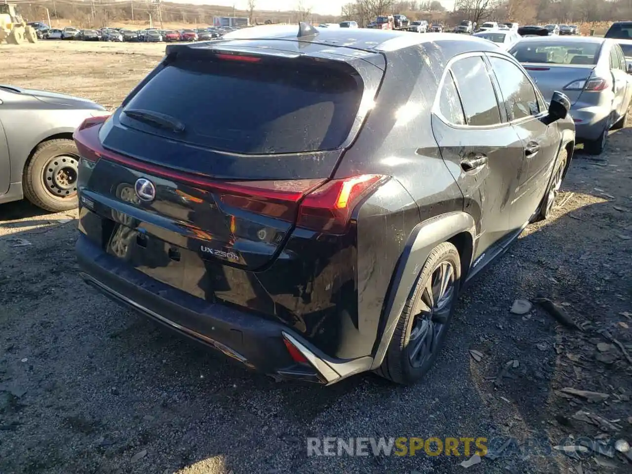 4 Фотография поврежденного автомобиля JTHR9JBH7L2025572 LEXUS UX 250H 2020