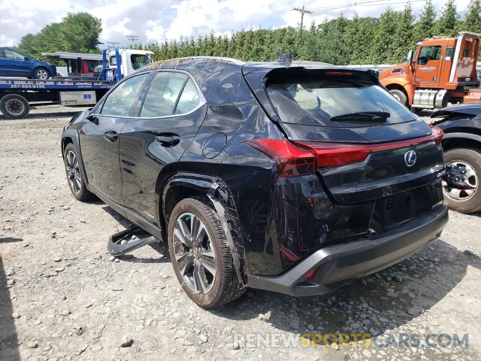 3 Фотография поврежденного автомобиля JTHX9JBH2L2021274 LEXUS UX 250H 2020