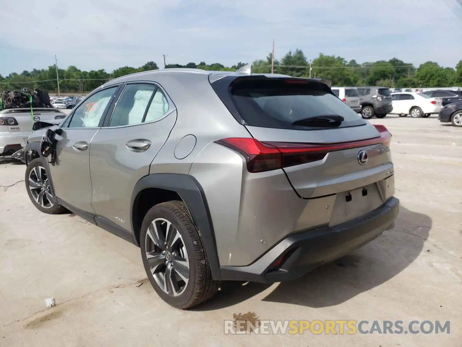 3 Фотография поврежденного автомобиля JTHX9JBH3L2036298 LEXUS UX 250H 2020