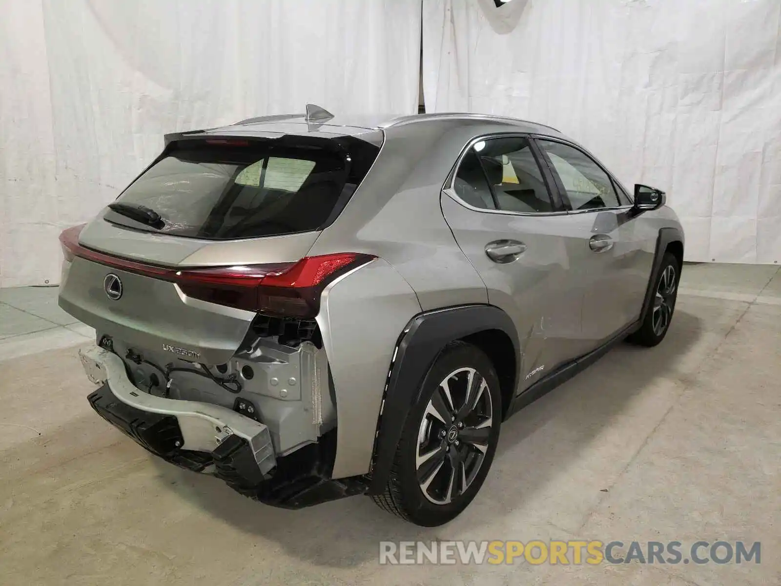 4 Фотография поврежденного автомобиля JTHX9JBH4L2021700 LEXUS UX 250H 2020