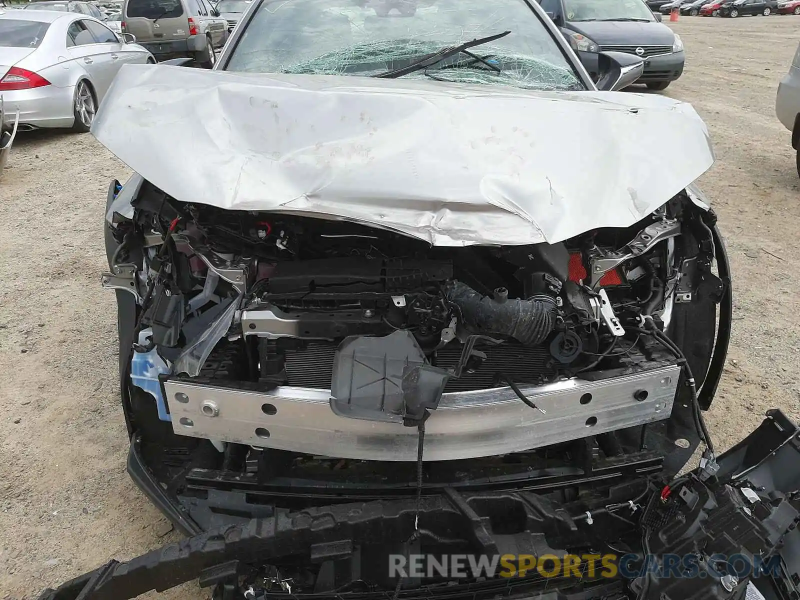 9 Фотография поврежденного автомобиля JTHX9JBH5L2034438 LEXUS UX 250H 2020