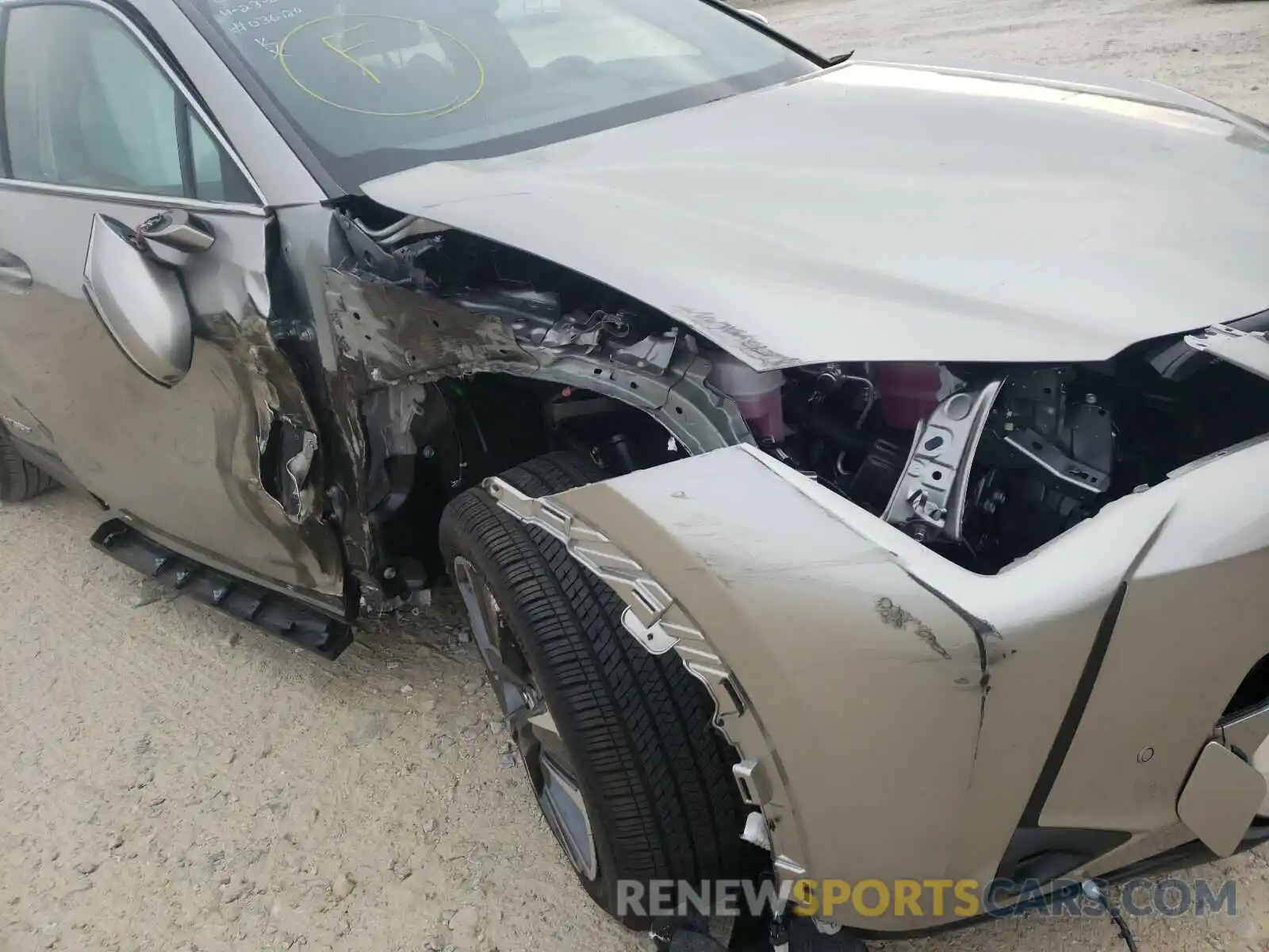 9 Photograph of a damaged car JTHX9JBH6L2036120 LEXUS UX 250H 2020