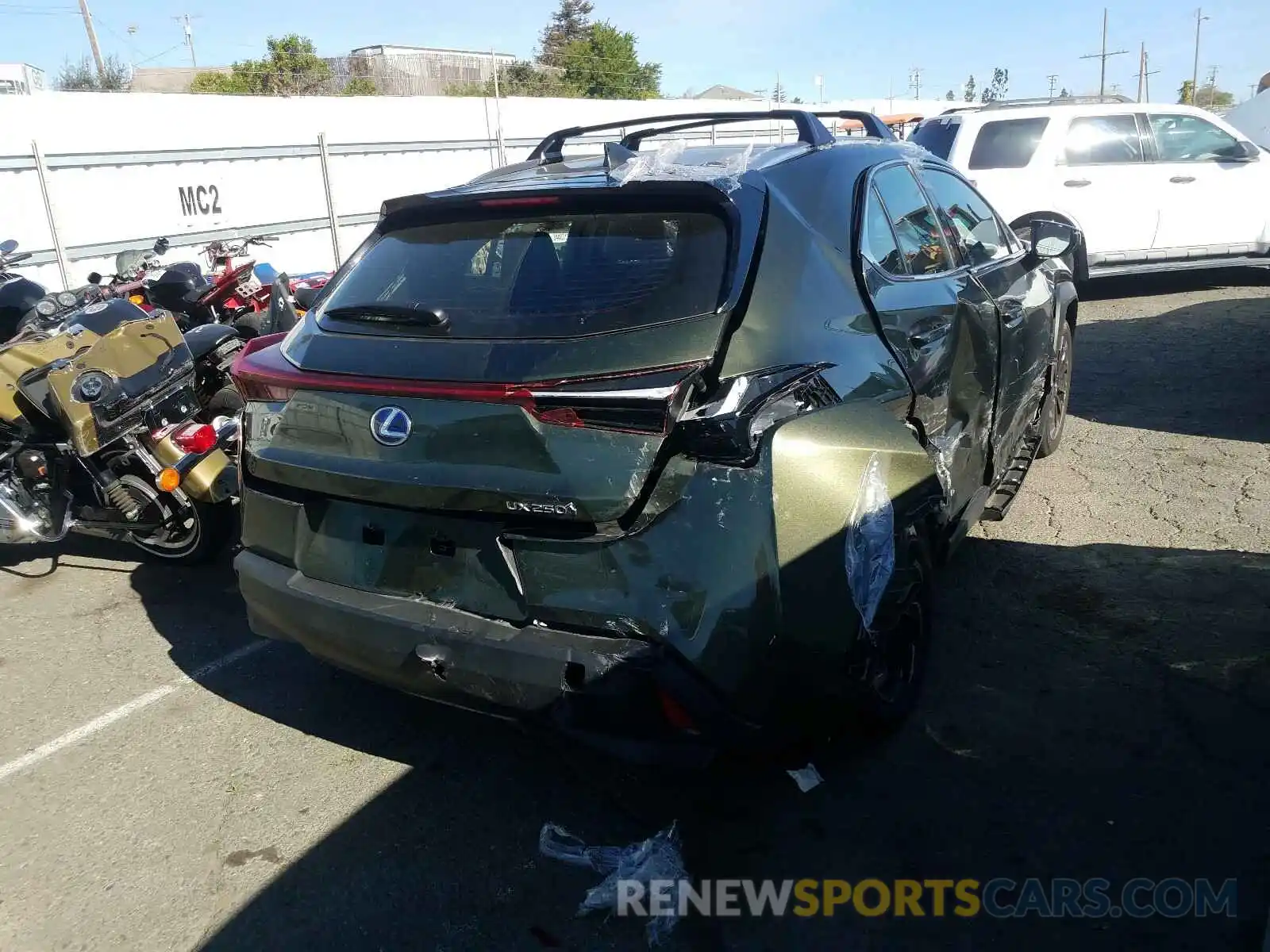 4 Photograph of a damaged car JTHX9JBH8L2033946 LEXUS UX 250H 2020