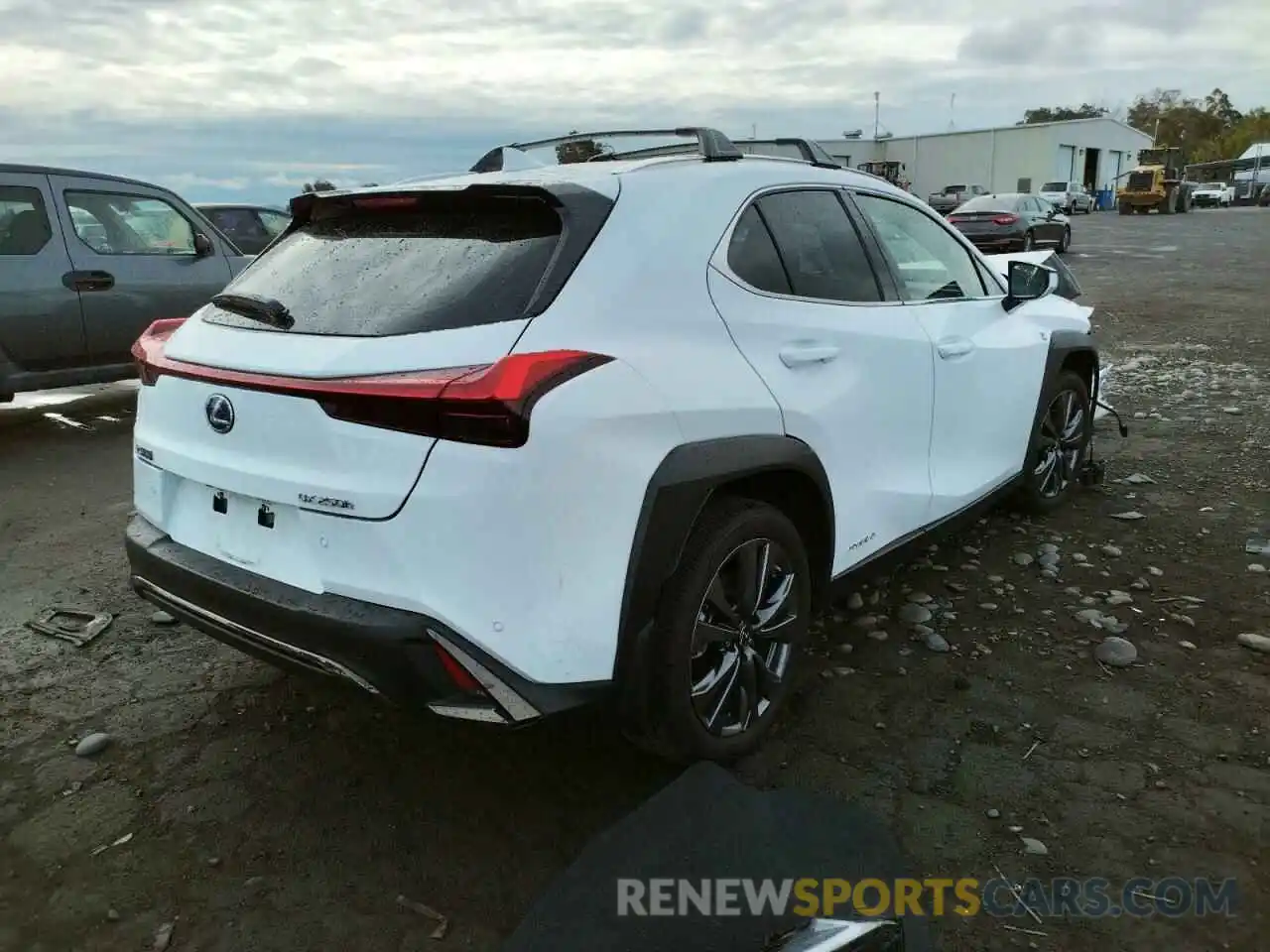 4 Фотография поврежденного автомобиля JTHE9JBH3M2037248 LEXUS UX 250H 2021