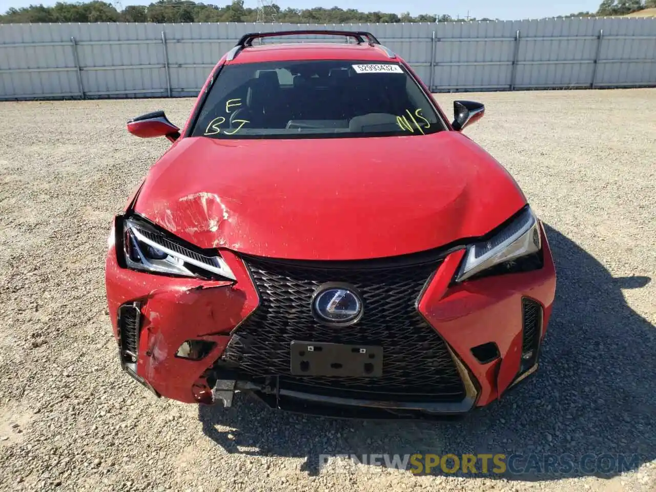 9 Фотография поврежденного автомобиля JTHE9JBH8M2051484 LEXUS UX 250H 2021