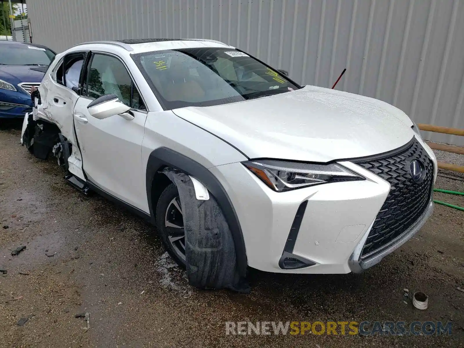 1 Фотография поврежденного автомобиля JTHP9JBH3M2039090 LEXUS UX 250H 2021