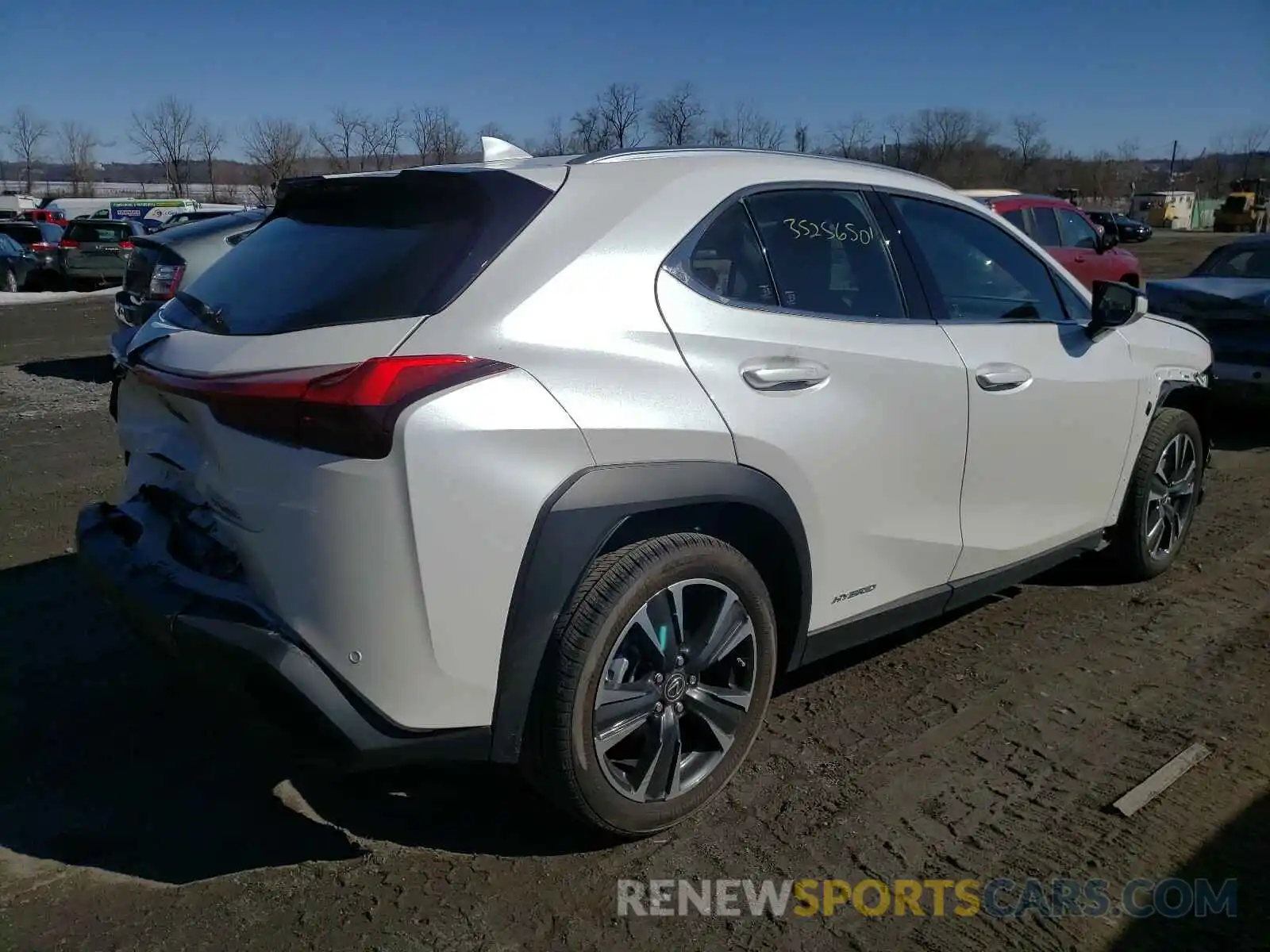 4 Фотография поврежденного автомобиля JTHP9JBH5M2040421 LEXUS UX 250H 2021