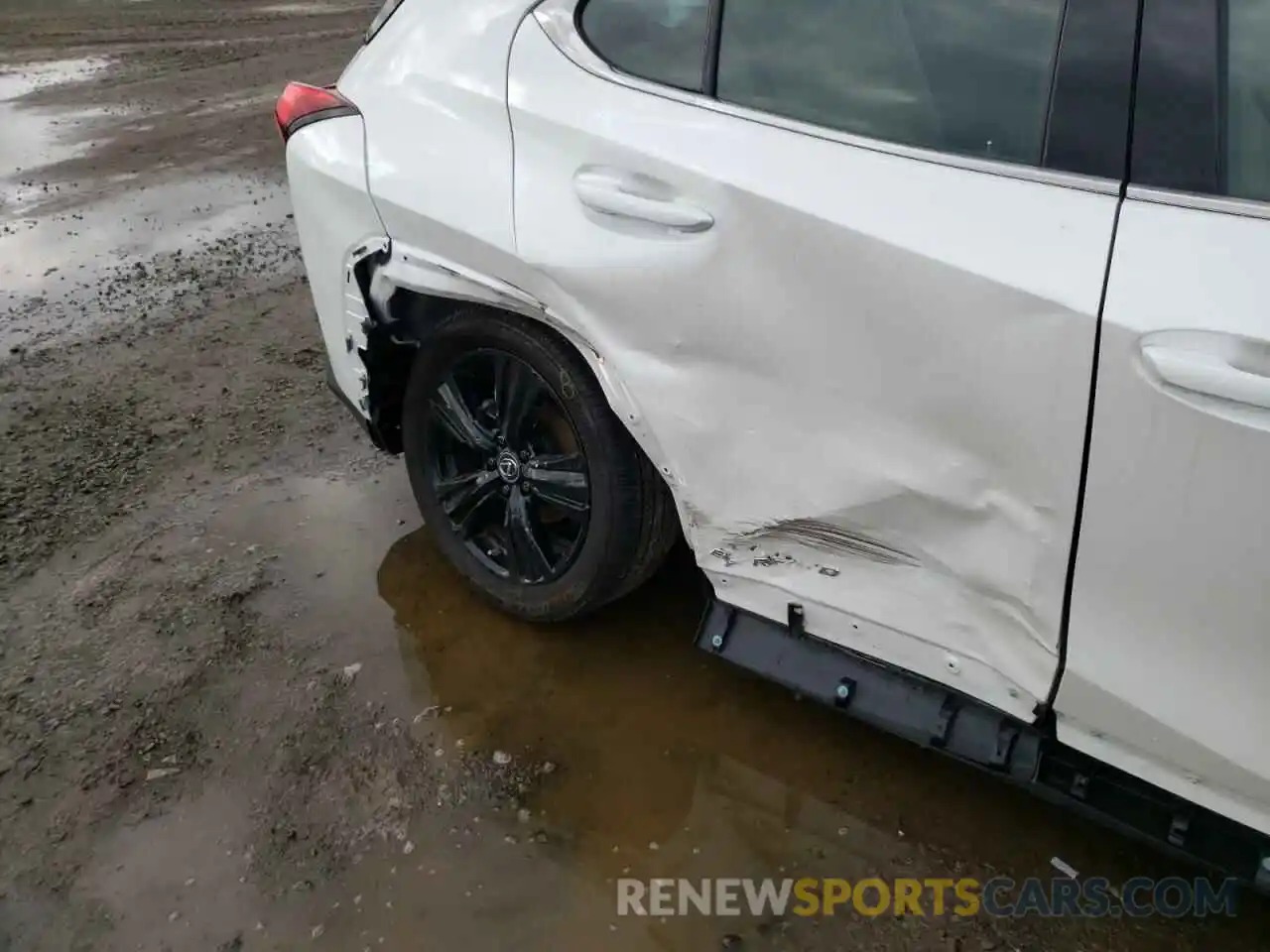 9 Photograph of a damaged car JTHP9JBH5M2048244 LEXUS UX 250H 2021