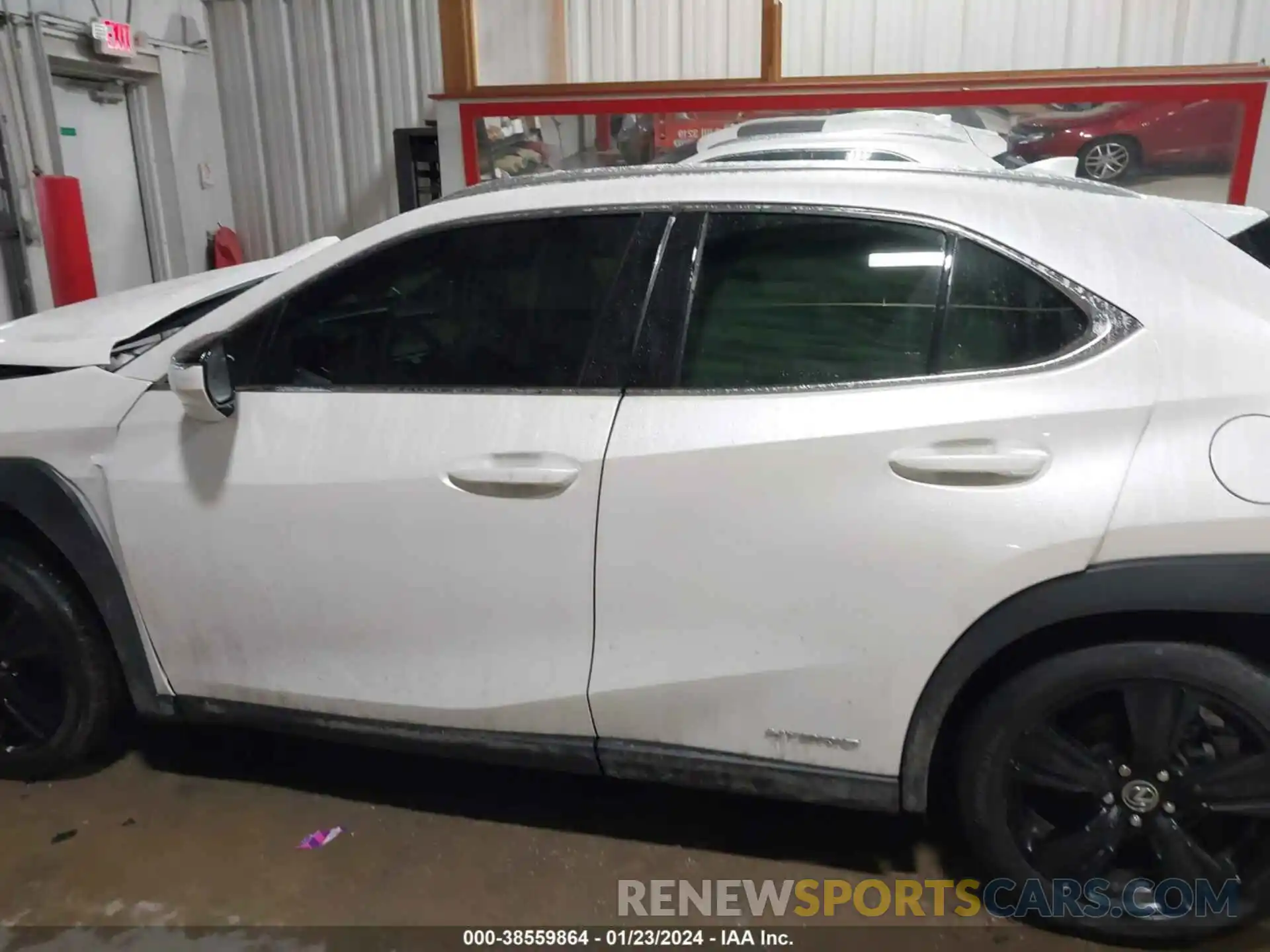 13 Фотография поврежденного автомобиля JTHP9JBH6M2039827 LEXUS UX 250H 2021