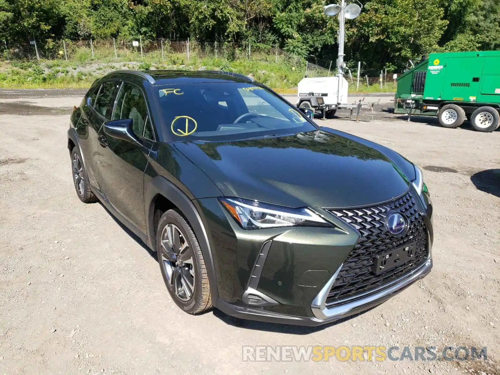 1 Фотография поврежденного автомобиля JTHP9JBH9M2050174 LEXUS UX 250H 2021