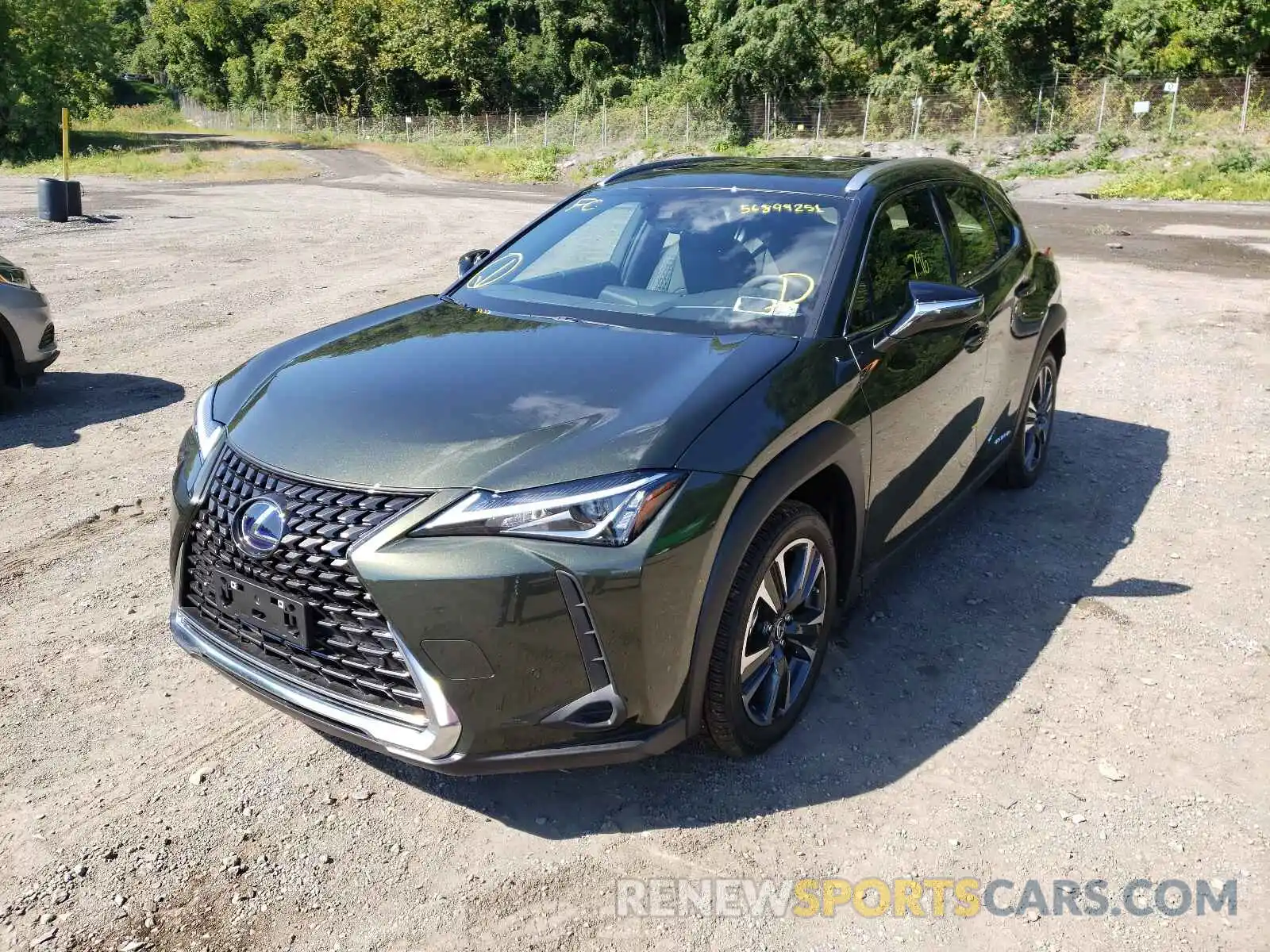 2 Фотография поврежденного автомобиля JTHP9JBH9M2050174 LEXUS UX 250H 2021