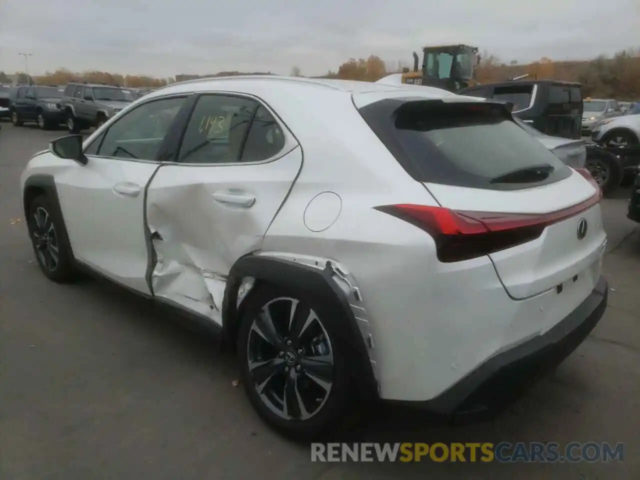 3 Фотография поврежденного автомобиля JTHP9JBH9M2051860 LEXUS UX 250H 2021