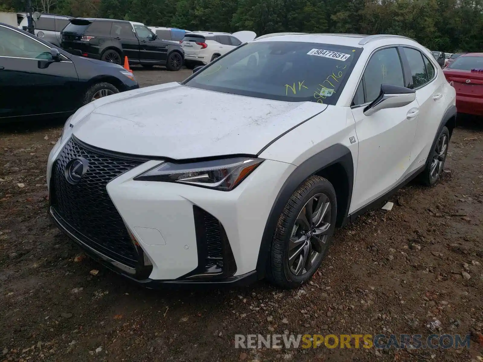 2 Фотография поврежденного автомобиля JTHR9JBH1M2052011 LEXUS UX 250H 2021