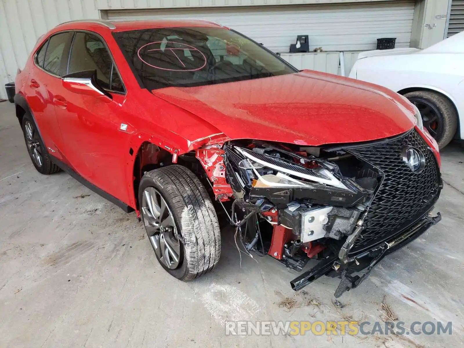 1 Фотография поврежденного автомобиля JTHR9JBH2M2039445 LEXUS UX 250H 2021