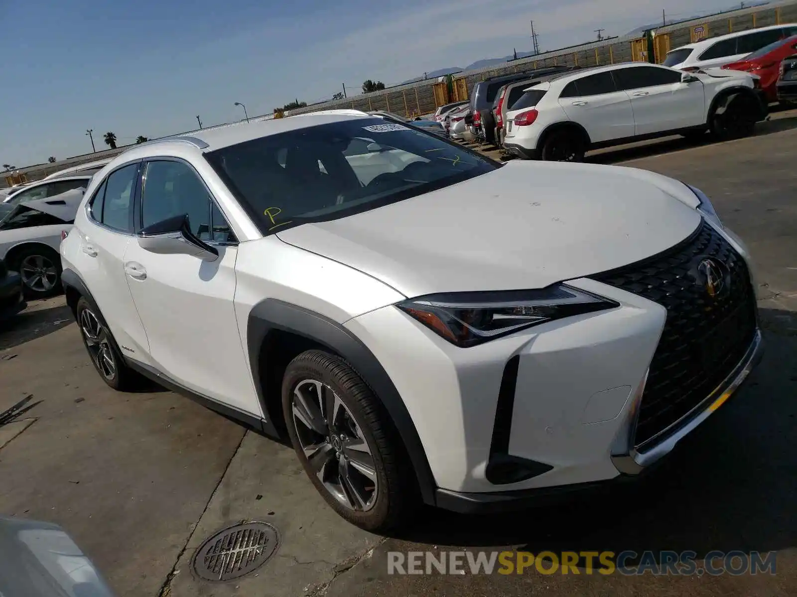 1 Фотография поврежденного автомобиля JTHX9JBH0M2042691 LEXUS UX 250H 2021