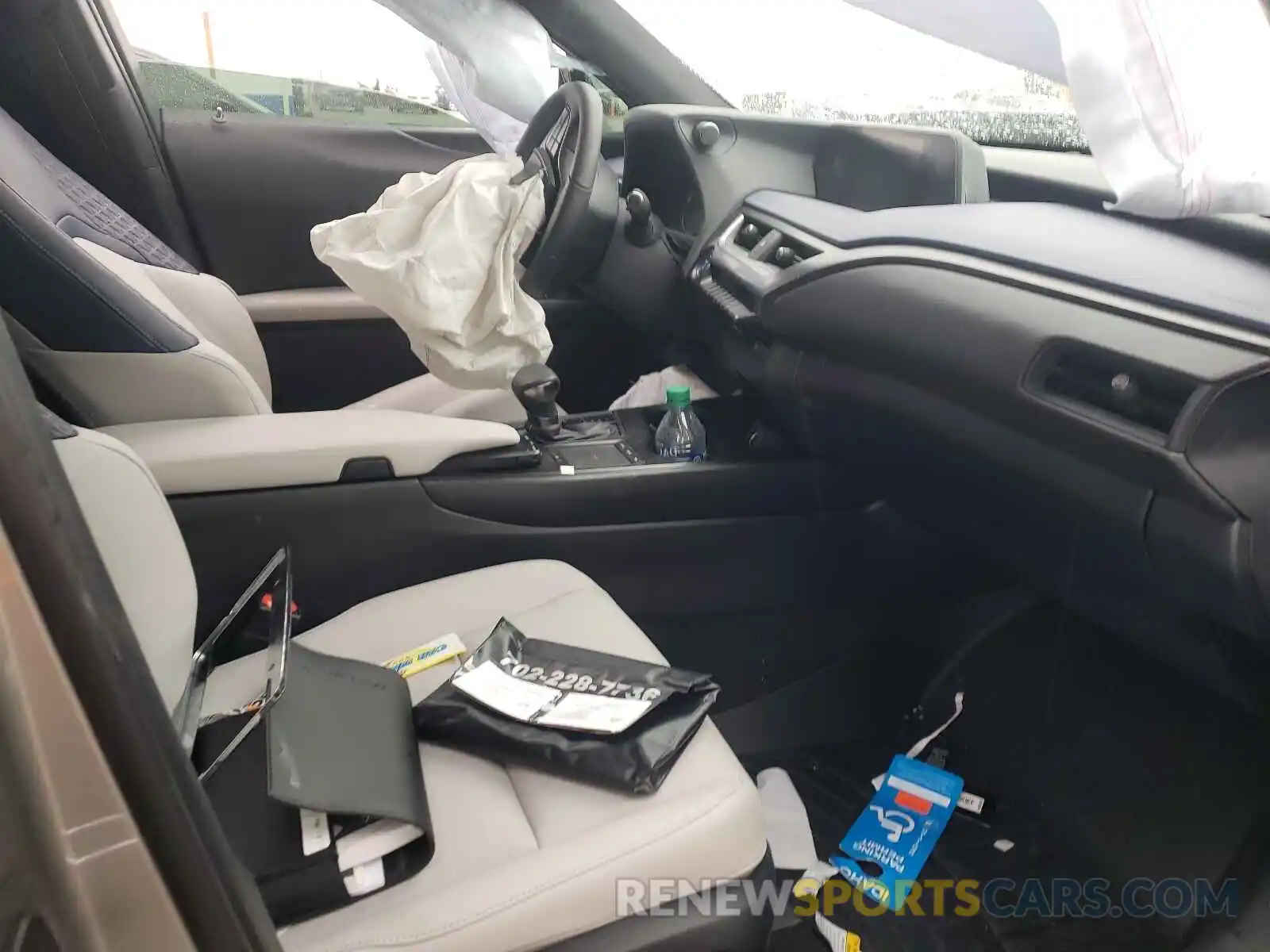 9 Photograph of a damaged car JTHX9JBH2M2046922 LEXUS UX 250H 2021