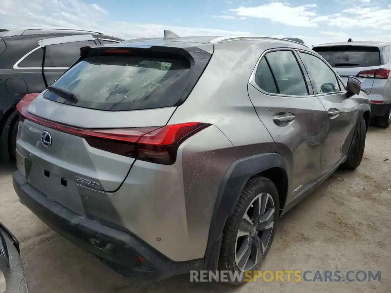 4 Photograph of a damaged car JTHX9JBH8M2053552 LEXUS UX 250H 2021