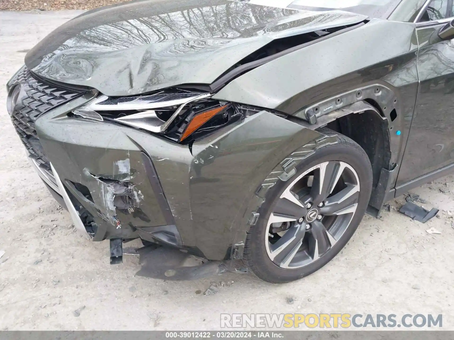 19 Photograph of a damaged car JTHP9JBH3N2058210 LEXUS UX 250H 2022