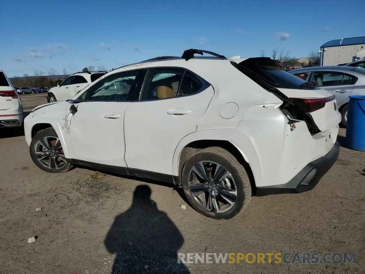 2 Фотография поврежденного автомобиля JTHP9JBH5P2064027 LEXUS UX 250H PR 2023